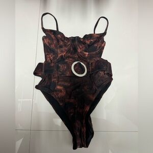 Weworewhat Danielle One piece in Burlwood size S